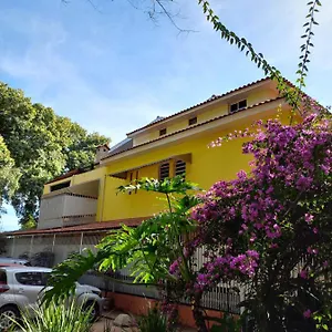 Kzazendf Cama&cafe Familiar Bed and breakfast
